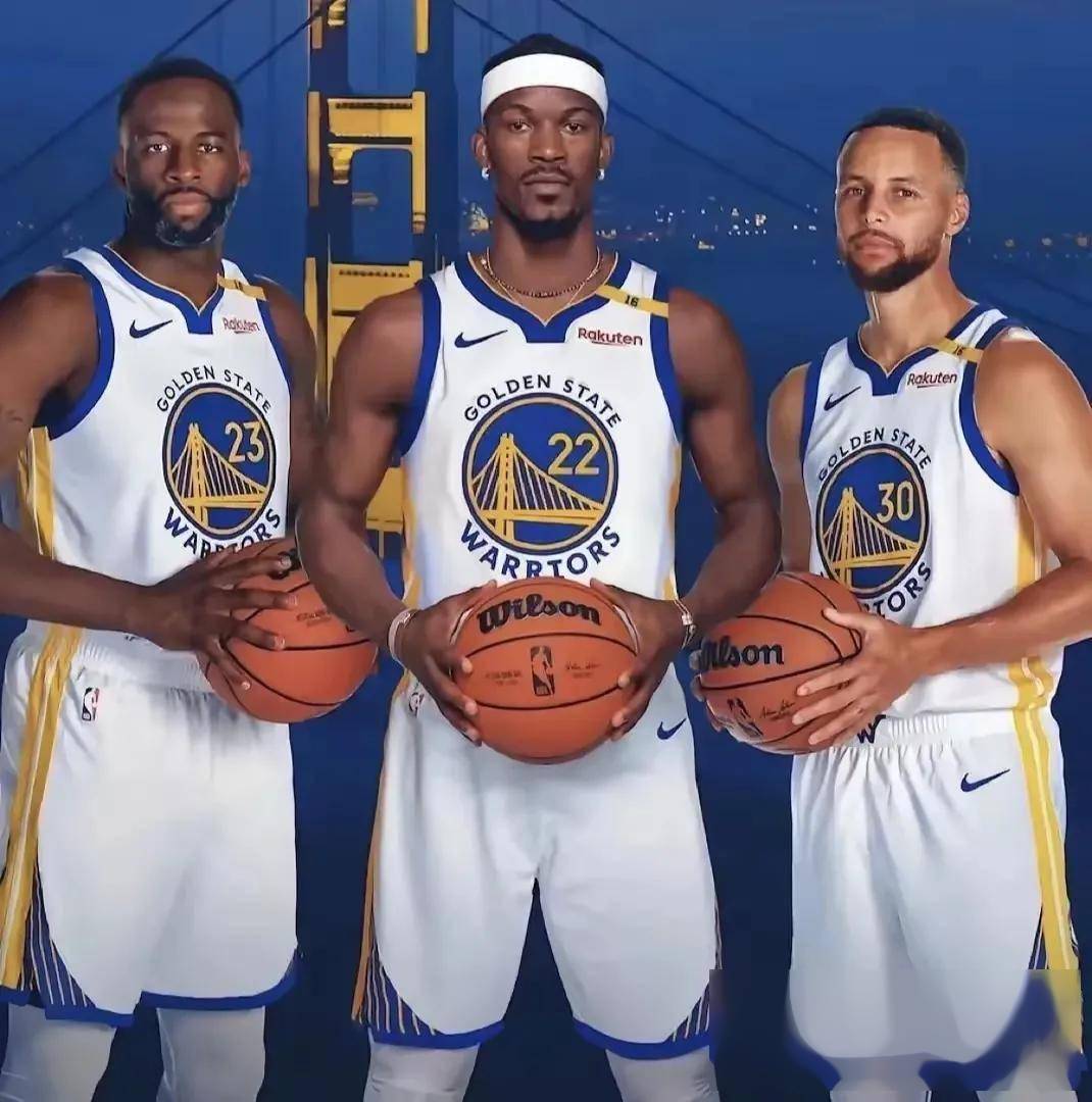 【CBA俱乐部杯】广东队晋级八强，杜锋：“我们磨合得越来越好”（CBA俱乐部杯：广东闯入八强，杜锋称球队默契渐入佳境）