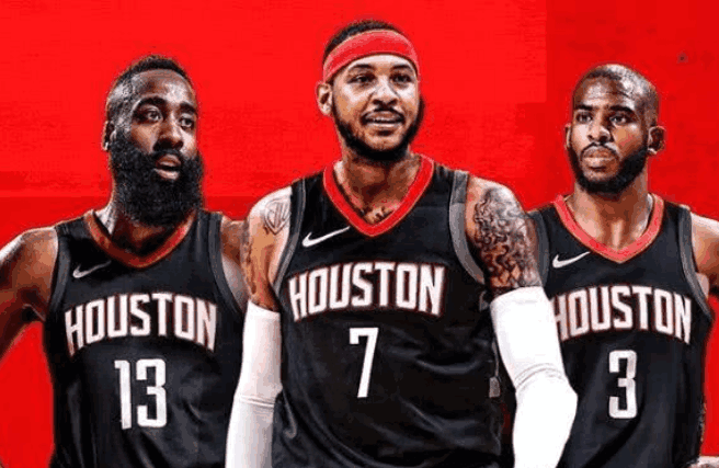 中国裁判马宁执法世界杯，曾判罚C罗梅西（中国裁判马宁将执法世界杯，曾吹罚过C罗与梅西的比赛）