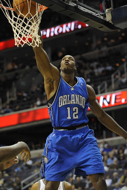 掘金豪取11连胜，展现强劲实力（掘金斩获11连胜，统治力尽显）