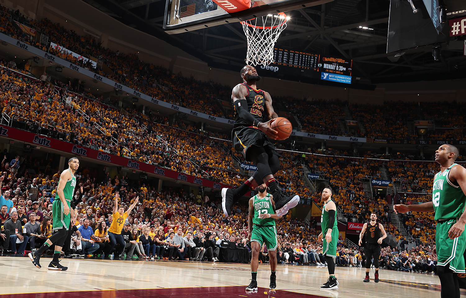 于根伟：今晚20：30直播，大家的各种问题、各种想知道的来吧（于根伟今晚20：30直播，欢迎大家尽管提问、聊你想知道的一切）