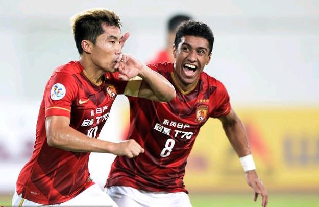 小武磊！15岁中国新星在西甲豪门爆发，12场造9球（15岁中国新星闪耀西甲豪门：12场贡献9球，被称“小武磊”）