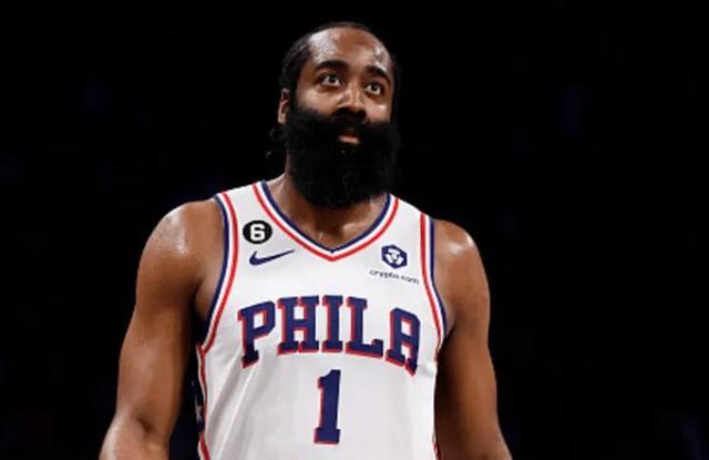 NBA半场：亚历山大17分，浓眉0分，雷霆63-48领先独行侠（半场战报：亚历山大砍下17分，浓眉无分进账，雷霆63-48暂领先独行侠）