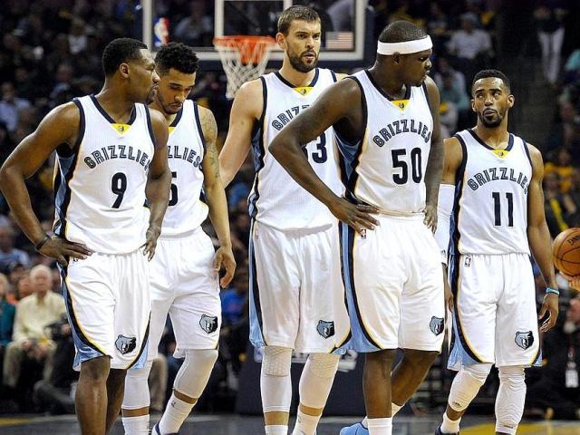 博主：国足选帅名单已上报，竞争主要在邵佳一和李国旭间展开（国足选帅候选名单已上报，邵佳一与李国旭成为主要竞争者）