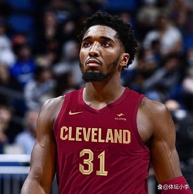 有球队想挖你？李国旭：有人问过我，现在大连足球对我最重要（有球队挖角？李国旭：确有接触，当下大连足球最重要）