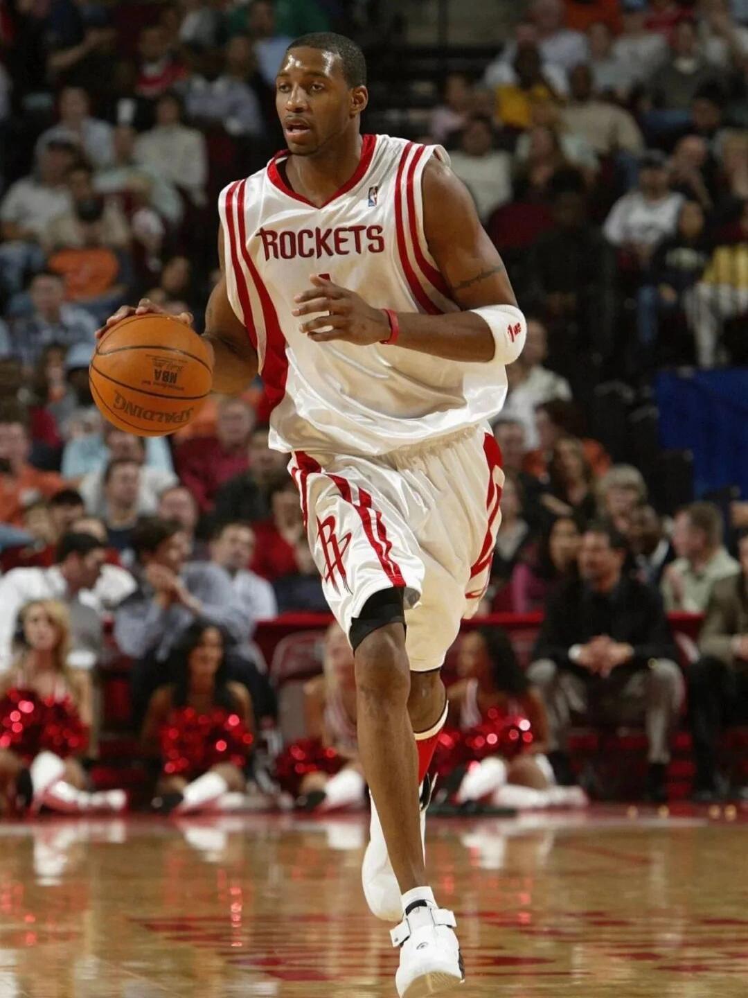 阿森纳2-0布伦特福德 梅里诺、萨卡建功（阿森纳2-0力克布伦特福德 梅里诺与萨卡各下一城）