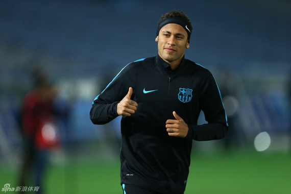 传闻：枪手、蓝军、红军、曼联和拜仁与卡马文加联系在一起（曝卡马文加成豪门目标：枪手、蓝军、红军、曼联与拜仁均被传有意）