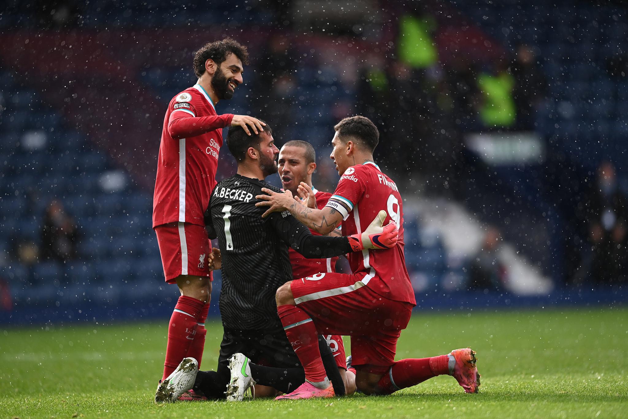 青出于蓝！卡梅隆·布泽尔已拿三次25+得分两双 他父亲仅2次做到（子更胜父：卡梅隆·布泽尔已三度拿下25+得分两双，他父亲仅两次达成）