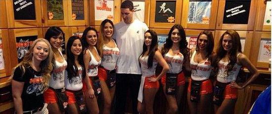 澳超前瞻：喷气机防守状态低迷，珀斯临时主帅仍未获得转正（澳超前瞻：喷气机后防堪忧，珀斯代理主帅尚未扶正）