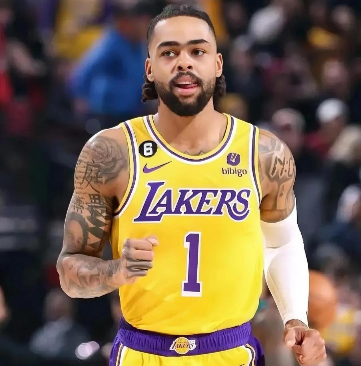 姆希塔良：如果说一名像来自另一级别的球员，我会选扎尼奥洛（姆希塔良：看起来像更高一级别的球员？我选扎尼奥洛）