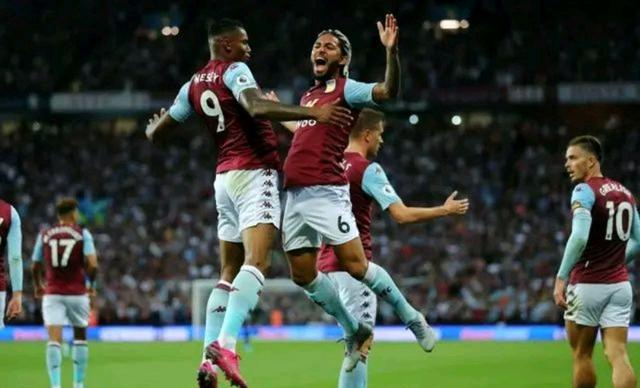 自2021年逆转巴黎以来，曼城首次在欧冠客场先丢球后取胜（曼城自2021年逆转巴黎后首次在欧冠客场先失球仍逆转取胜）