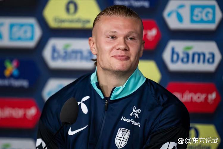 西甲为约20名待业的教练举办了专题培训：塞蒂恩、莫雷诺在列（西甲为约20位待业主帅开设专题培训班，塞蒂恩与莫雷诺在列）