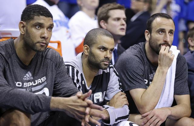 罗伯逊：萨拉赫是队史最佳之一，希望能继续与他并肩作战（罗伯逊：萨拉赫堪称队史传奇之一，盼与他继续携手征战）