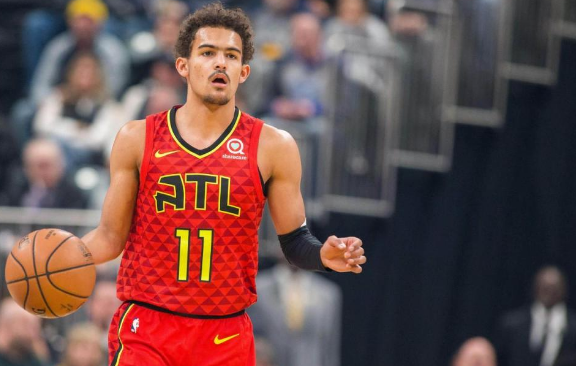 哈维-西蒙斯：很享受现在的状态；我和孙兴慜稍微聊了一下（哈维-西蒙斯：正享受当下状态，曾与孙兴慜短聊）