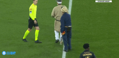 意甲半场：比塞克、劳塔罗破门，热那亚0-2国米（意甲半场战报：比塞克、劳塔罗先后破门，国米2-0领先热那亚）